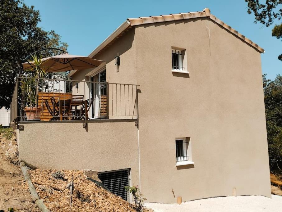 Charmante Maison Avec Jardin Aux Portes Des Gorges De L'Ardeche Saint-Julien-de-Peyrolas Esterno foto